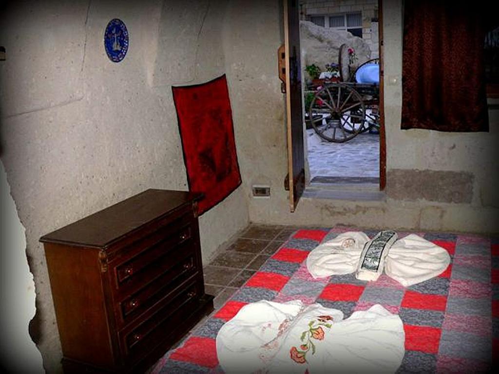 Crazy Horse Pension Ургуп Номер фото