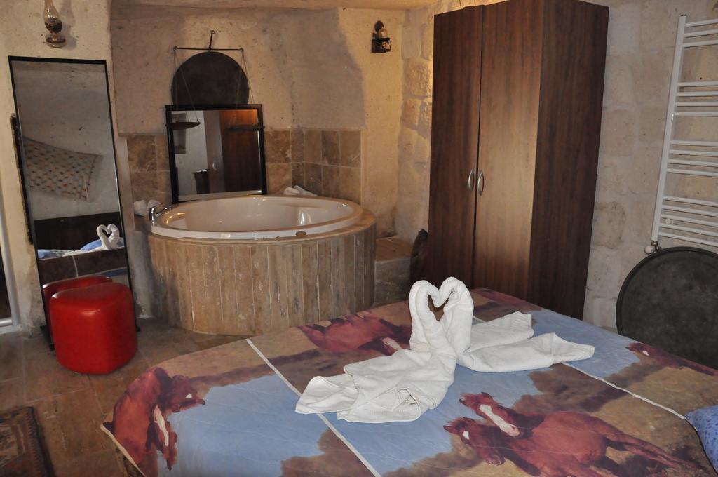 Crazy Horse Pension Ургуп Экстерьер фото